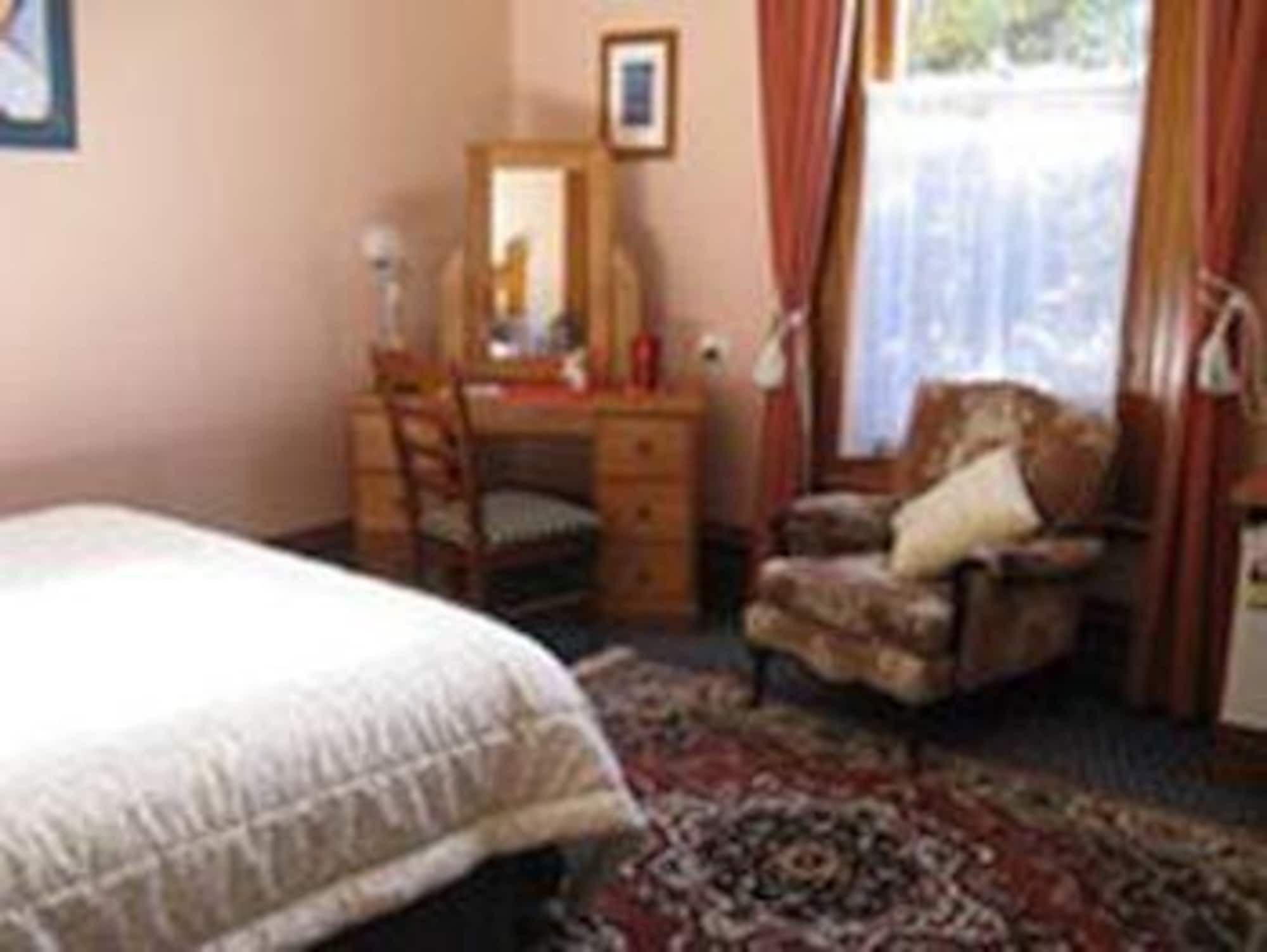 Ugbrooke Country Estate Hotel Lower Dashwood Eksteriør billede